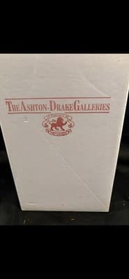 Ashton-Drake Doll Danielle 10" - Thumbnail 7