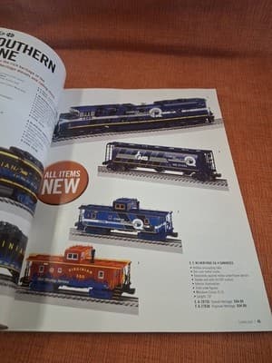 Lionel Signature Edition Volume One 2010 softcover catalogue book - Thumbnail 6