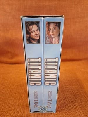 Titanic (VHS, 1998, 2-Tape Set, Leonardo DiCaprio) - Thumbnail 4