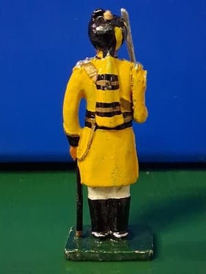 VINTAGE PRE WAR MADE IN UK MMM SOLDIER HAND PAINTED FIGURINE 🤺🪖 RARE - Thumbnail 3
