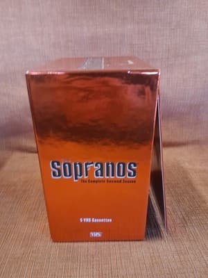The Sopranos Complete Second Season VHS 5 Tape Set 13 Episodes HBO Series in Box - Thumbnail 4