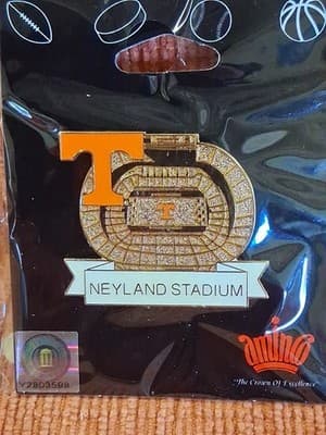 Tennessee Volunteers Neyland Stadium Aminco NCAA Basketball Pin Collectible - Thumbnail 2