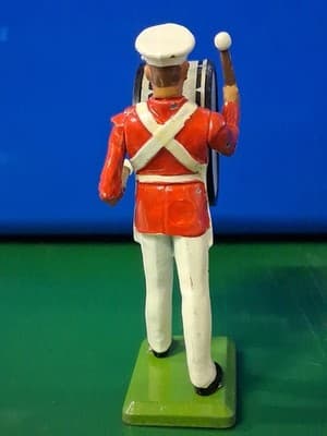 W. Britain: USMC Drum Major, Commandant's Own, Red Tunic (Retired) Base Drummer - Thumbnail 4