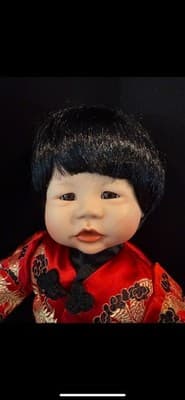 Edwin Knowles CHEN Boy of China 1989 Collectible Doll New w/Accessories - Thumbnail 15