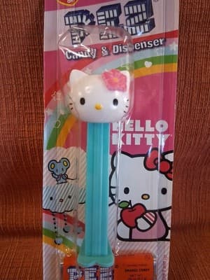 PEZ Hello Kitty on Blister Card Sealed - Thumbnail 2