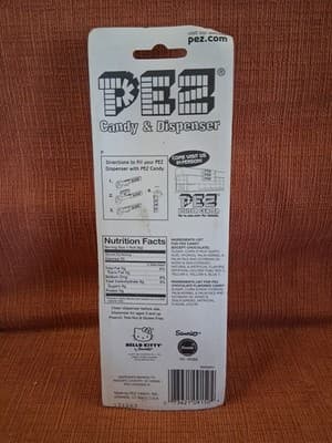 Hello Kitty Candy and dispenser 2013 Set (Pez) Rare Blue Dress Holding Heart - Thumbnail 5
