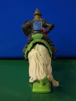 VINTAGE 1971 BRITAINS DEETAIL MEDIEVAL KNIGHT JOUSTING TOY FIGURE - Thumbnail 5