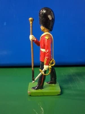 1990 Britains English Guard Metal Soldier- Made In England- 2 3/8” Tall - Thumbnail 4