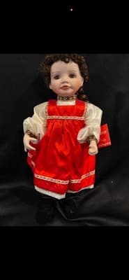 Porcelain Dolls~Ashton Drake Galleries " Natasha" by Kathy Berry-Hippensteel - Thumbnail 2