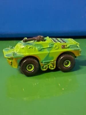 Micro Machine Plastic Russian BRDM-2 w/ MG in Bright Green Camouflage Hasbro #2 - Thumbnail 3