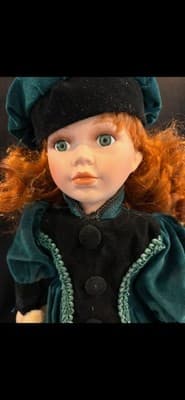 Porcelain Doll Charlotte 2002 Limited Edition Used - Thumbnail 8
