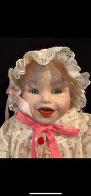Ashton Drake Knowles "Sarah" Porcelain Doll Picture Perfect Babies Yolanda Bello - Thumbnail 3