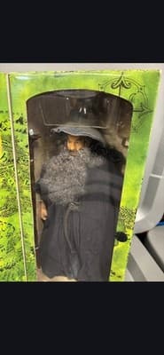 Lord of the Rings Gandalf 12 Inch Collector’s Series (Toy Biz, 2001) MIB - Thumbnail 3