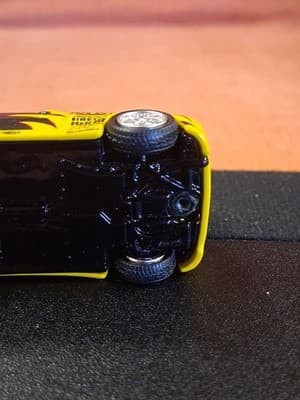 RARE Hot Wheels 100% Collectibles Ford Focus Tuner Race Car Yellow / Black - Thumbnail 10