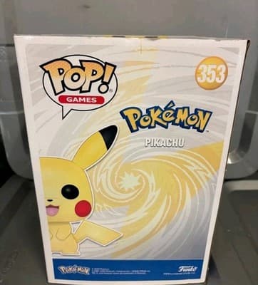 Funko Pop! Vinyl Jumbo 10": Pokémon - Pikachu (Metallic) (Silver) (Jumbo) -... - Thumbnail 4