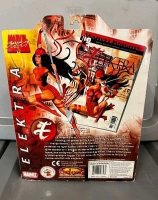 Marvel Diamond Select Elektra 7” Figure & Base Daredevil Marvel Legends NIP - Thumbnail 5