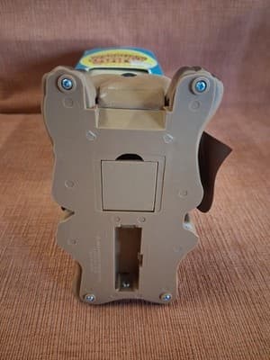 Vintage 1983 Mighty Hungry Hound Dog Coin Bank battery Op. Missing Battery Case - Thumbnail 9