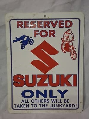 Retro Signage Plastic Plate[SUZUKI PARKING] 🏍