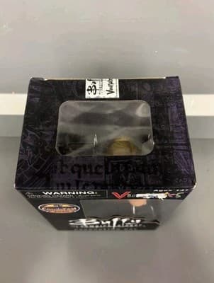 Graduation Day Buffy Vampire Slayer Vinimate Halloween ComicFest 2020 exclusive - Thumbnail 2