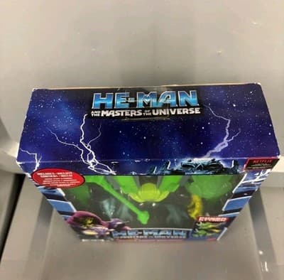 He-Man and The Masters Of The Universe - Battle Armor Skeletor Action Figure NEW - Thumbnail 2
