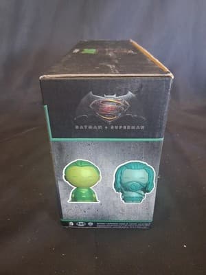 Funko Dorbz Batman v Superman and Aquaman 2 Pack Legion of Collections Exclusive - Thumbnail 4