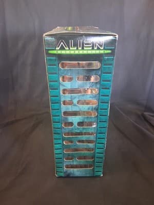 Kenner Alien Resurrection LT. Ripley Action Figure MIB Sealed #7400 (B72) - Thumbnail 6