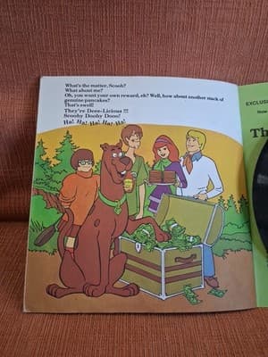 Scooby-Doo and the Mystery of the Sticky Money book and record 45 rpm 1984 - Thumbnail 2