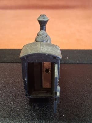 Vintage Diecast Metal TRAIN ENGINE Pencil Sharpener Locomotive Made In Hong Kong - Thumbnail 5