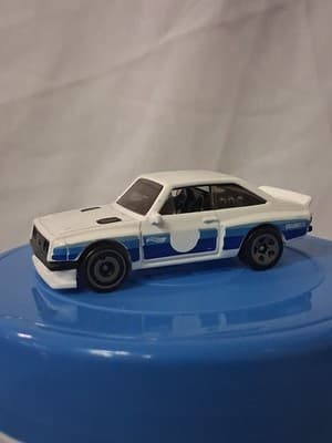 Hot Wheels 2023 Ford Escort RS 2000 White Loose - Thumbnail 2