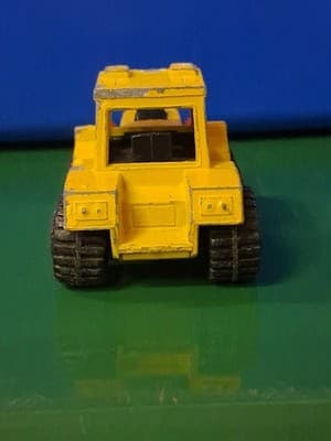 Vintage Matchbox Super Fast #29 Tractor Shovel, Used, 1:64, Diecast, Made In Eng - Thumbnail 4