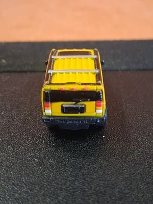 Playmates Speedeez H2 Hummer Yellow Micro Vehicle - Thumbnail 4
