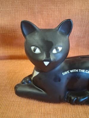 Union Carbide Black Cat Bank-Plastic 1981 Giveaway Promo "Save With The Cat" - Thumbnail 2
