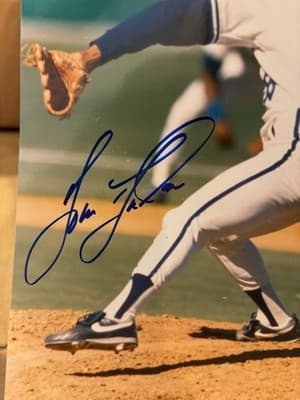 Tom Gordon Signed 8x10 Glossy Color Photo Kansas City Royals MLB OFFICIAL 1989 - Thumbnail 2