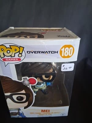 Funko POP! Games Overwatch Mei #180 Vinyl Figure DAMAGED BOX SEE PICS - Thumbnail 3