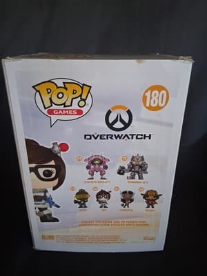 Funko POP! Games Overwatch Mei #180 Vinyl Figure DAMAGED BOX SEE PICS - Thumbnail 5