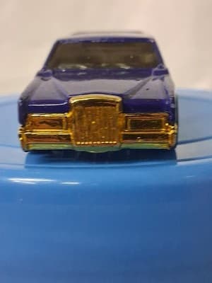 1990 Hot Wheels City Mayor Limo Blue Purple Gold Diecast Car 3" Long - Thumbnail 4