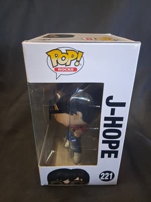 Funko Pop Rocks J-HOPE 221 - Thumbnail 4