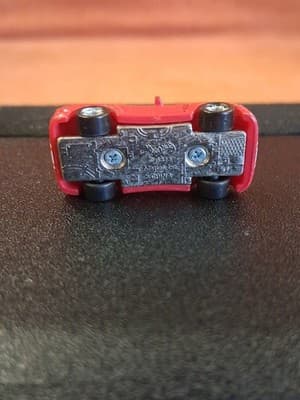 Hot Wheels Micro Grand Tourer Sports Car Red/White - Less than 1.5" Long! - Thumbnail 5