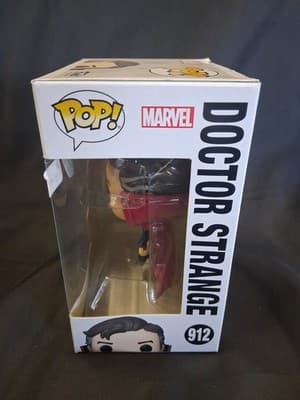 Funko POP! Marvel Studios Spider-Man No Way Home Doctor Strange #912 - Thumbnail 4
