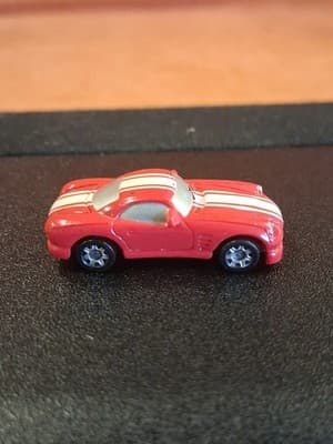 Hot Wheels Micro Grand Tourer Sports Car Red/White - Less than 1.5" Long! - Thumbnail 3