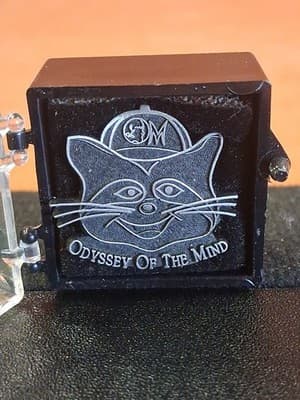 Odyssey of the mind Cat Pin - Thumbnail 2