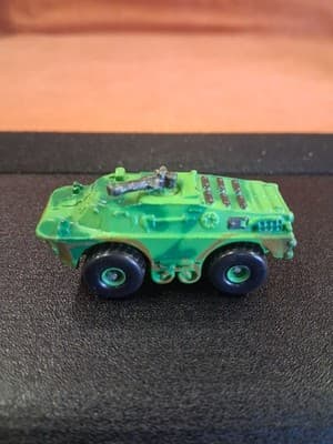 Micro Machine Plastic Russian BRDM-2 w/ MG in Bright Green Camouflage Hasbro - Thumbnail 3