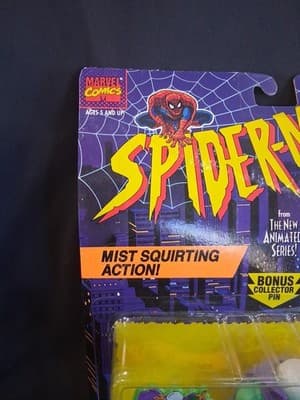 Toy Biz Spider-Man New Animated Series Mysterio Mist Squirting Action! - Thumbnail 3