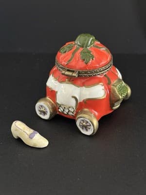 Porcelain Cinderella Pumpkin Coach Hinged Lid Trinket Box Glass Slipper Trinket - Thumbnail 2