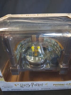 Funko Mini Moments Harry Potter POTIONS CLASS PROFESSOR Snape CHASE! New - Thumbnail 3