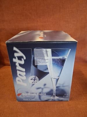 Bormioli Rocco Figlio Martini Glasses Set of 4 Barware Cocktail 9 1/4oz Stemware - Thumbnail 2