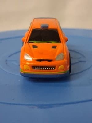 PLAYMATES 2002 SPEEDEEZ ORANGE FORD FOCUS MICRO SIZE RARE 🔥 - Thumbnail 2