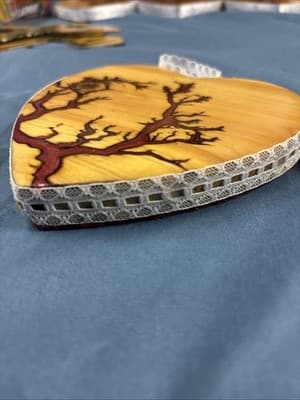 Ceder Wood High Voltage Wood Art, Electrocuted Burned Wall Hangers Heart Shape - Thumbnail 3