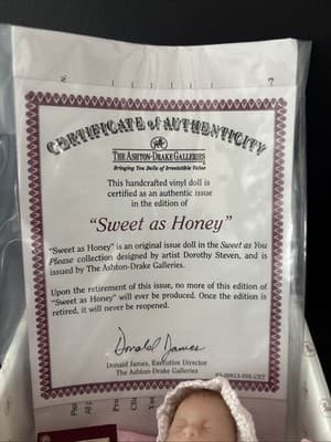 Vintage Ashton Drake Miniture Doll. In Original Box"Sweet as honey" - Thumbnail 2