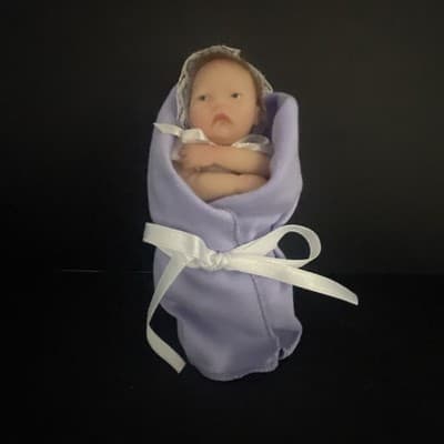 Ashton Drake - Handful of Goodness Baby Doll - Heavenly Handfuls Collection - Thumbnail 2